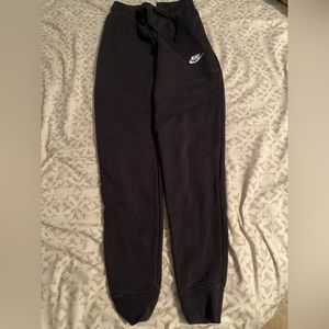 Black Nike Sweatpants.
